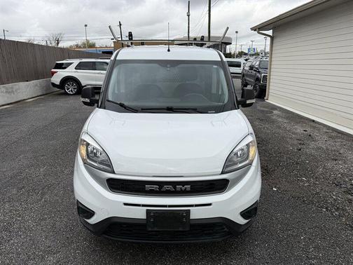 2022 RAM ProMaster City Tradesman