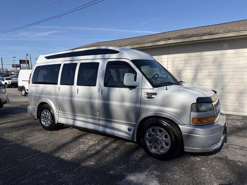 2017 GMC Savana 2500 Work Van