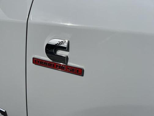 2021 RAM 2500 Tradesman Crew Cab 4x2 8' Box
