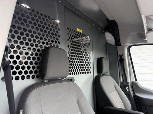 Oxford White 2021 Ford Transit-250 Base