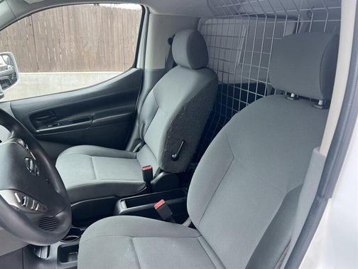 2020 Nissan NV200 SV