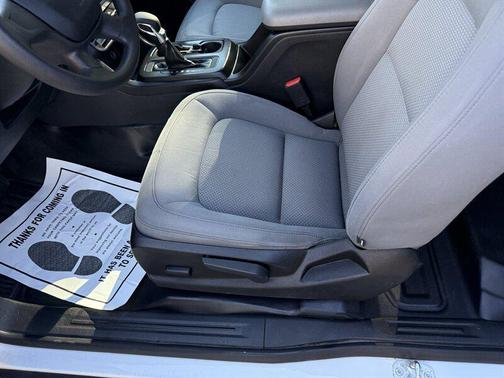 2022 Chevrolet Colorado WT