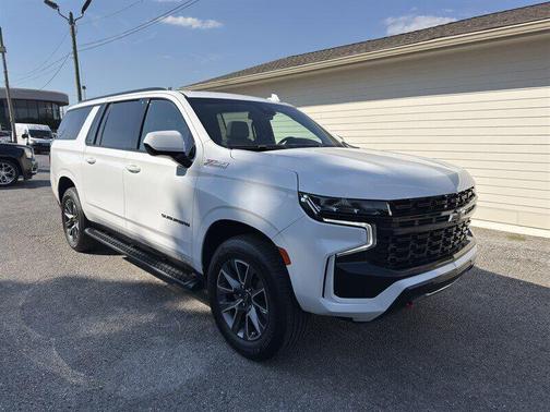 2023 Chevrolet Suburban 4WD Z71