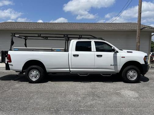 2020 RAM 2500 Tradesman Crew Cab 4X4 8' Box