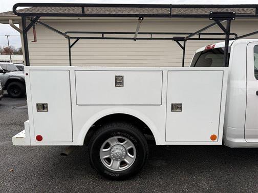 2020 RAM 2500 Tradesman Regular Cab 4X2 8' Box