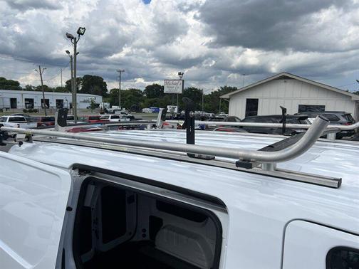 2021 Nissan NV200 SV