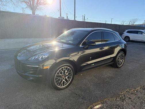 2016 Porsche Macan S