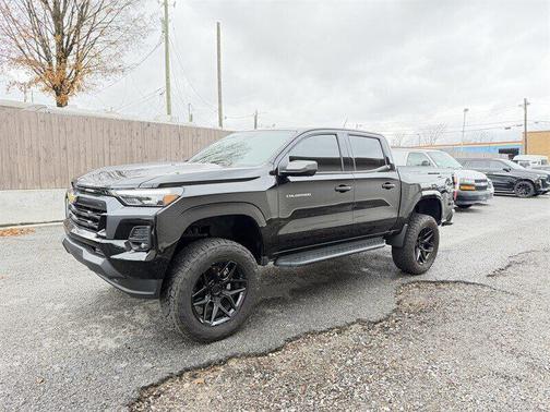 2024 Chevrolet Colorado LT