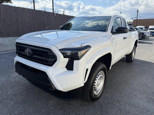 2024 Toyota Tacoma SR