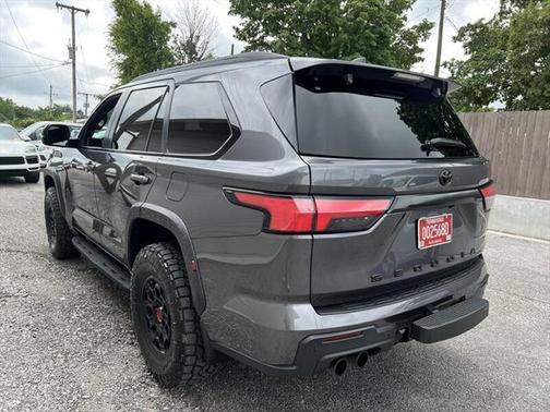 2024 Toyota Sequoia Base