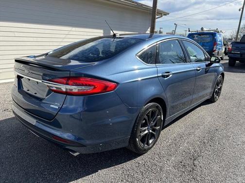 2018 Ford Fusion SE
