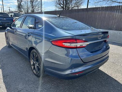 2018 Ford Fusion SE
