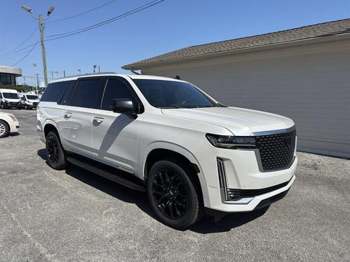 2023 Cadillac Escalade ESV Premium Luxury