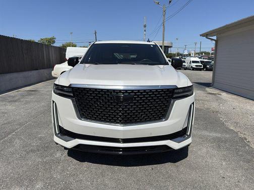 2023 Cadillac Escalade ESV Premium Luxury