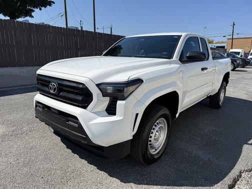 2024 Toyota Tacoma SR
