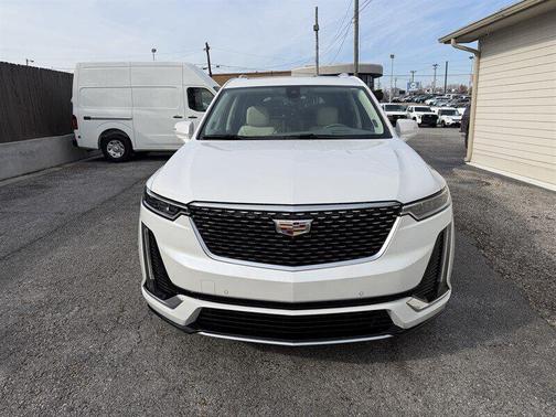 2022 Cadillac XT6 Premium Luxury FWD