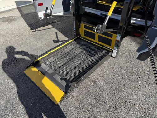 2019 Ford Transit-150 XL