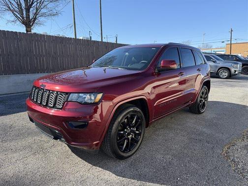 2021 Jeep Grand Cherokee Laredo