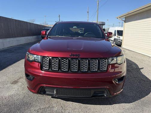 2021 Jeep Grand Cherokee Laredo