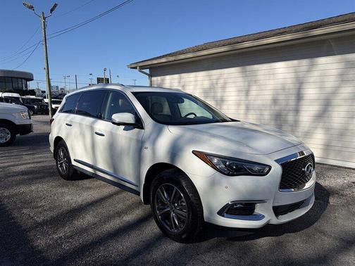 2018 INFINITI QX60 Base