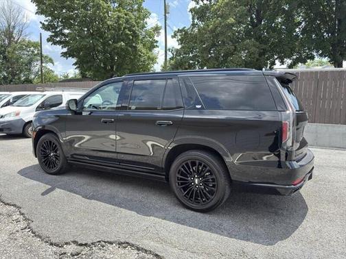2022 Cadillac Escalade Sport Platinum