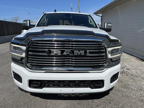 2023 RAM 2500 Laramie Crew Cab 4x4 6'4' Box