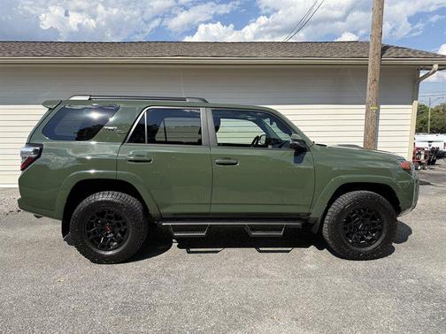 2022 Toyota 4Runner TRD Off Road Premium