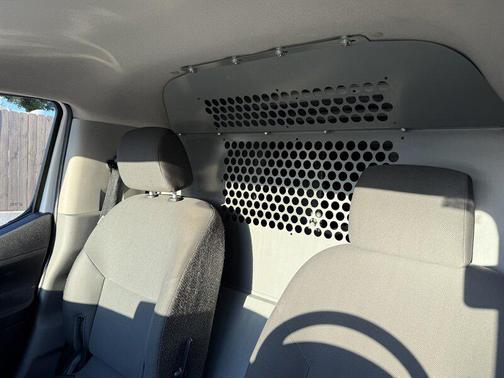 2017 Nissan NV200 SV