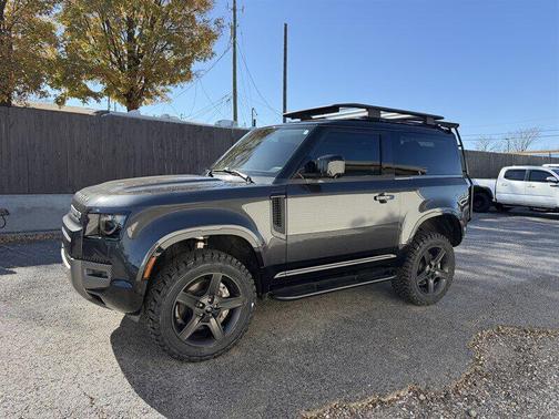 2022 Land Rover Defender X-Dynamic SE