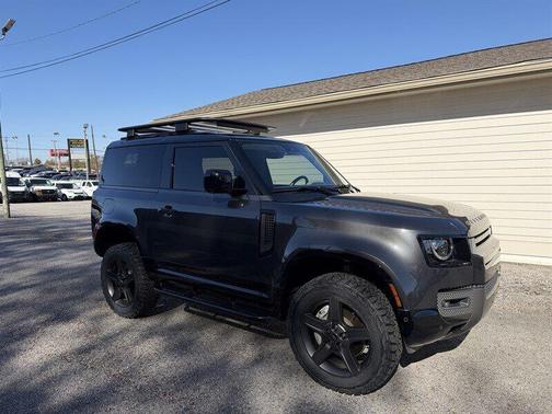 2022 Land Rover Defender X-Dynamic SE