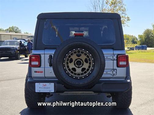 2020 Jeep Wrangler Sport