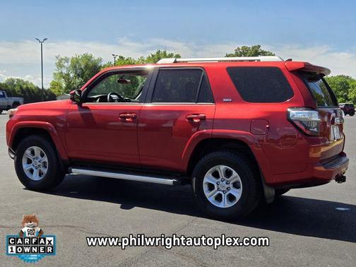 Barcelona Red Metallic 2018 Toyota 4Runner SR5
