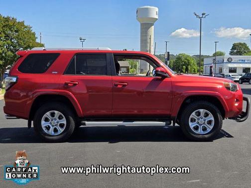 Barcelona Red Metallic 2018 Toyota 4Runner SR5