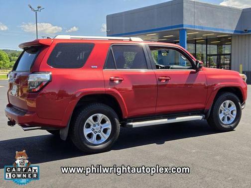 Barcelona Red Metallic 2018 Toyota 4Runner SR5