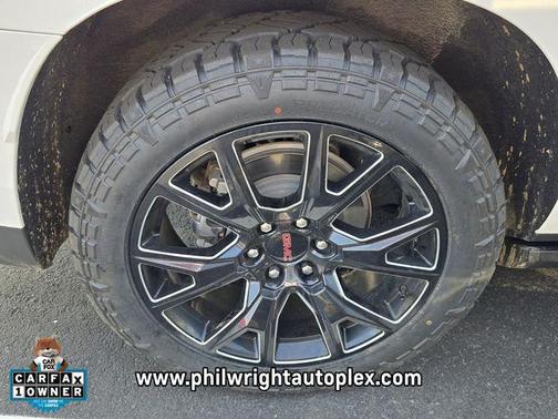 2024 GMC Yukon XL Denali Ultimate