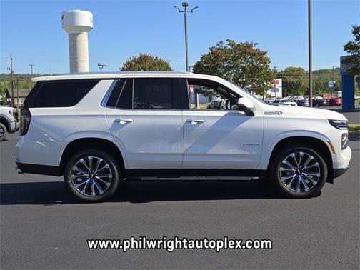 2025 Chevrolet Tahoe 4WD High Country