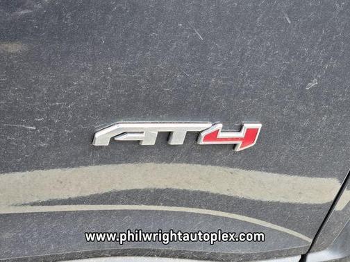 2020 GMC Acadia AWD AT4