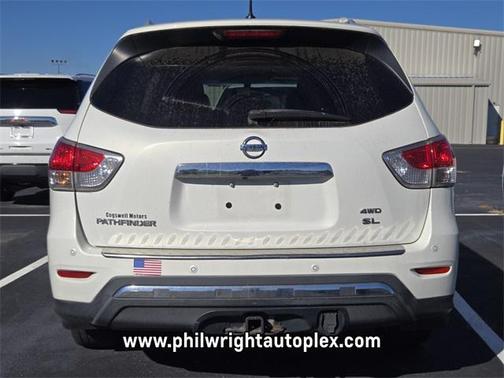 2014 Nissan Pathfinder SL