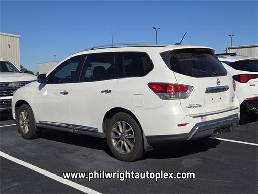2014 Nissan Pathfinder SL