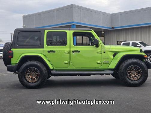 2018 Jeep Wrangler Unlimited Sahara