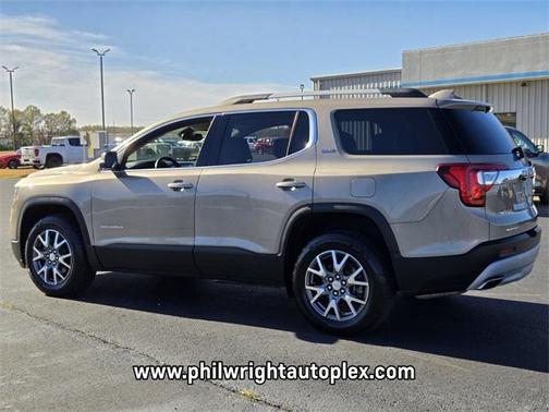 2023 GMC Acadia FWD SLT