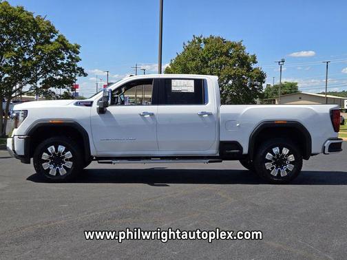 Summit White 2026 GMC Sierra 2500 Denali