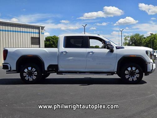 Summit White 2026 GMC Sierra 2500 Denali