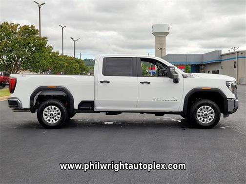 2025 GMC Sierra 2500 Base