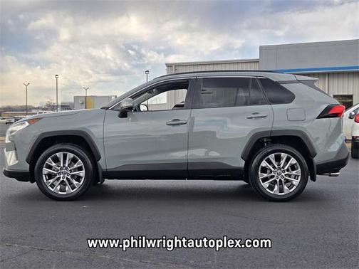 2019 Toyota RAV4 XLE Premium