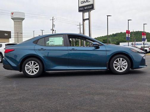 Ocean Gem 2026 Toyota Camry LE