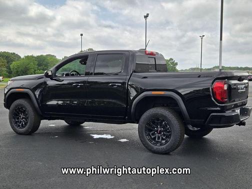 Onyx Black 2026 GMC Canyon Elevation
