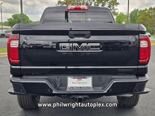 Onyx Black 2026 GMC Canyon Elevation