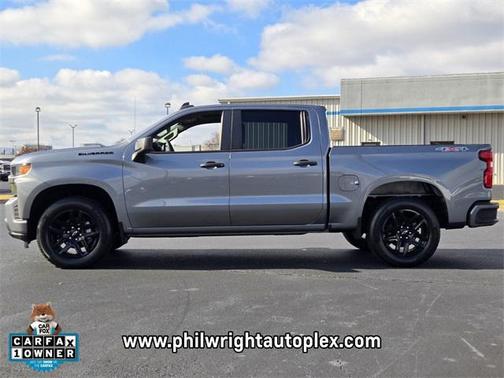 2022 Chevrolet Silverado 1500 Custom