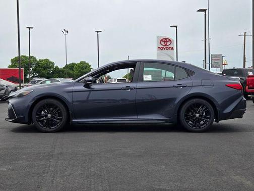 Dark Cosmos 2026 Toyota Camry SE